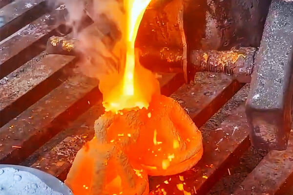 Casting Defects Caused by Pouring